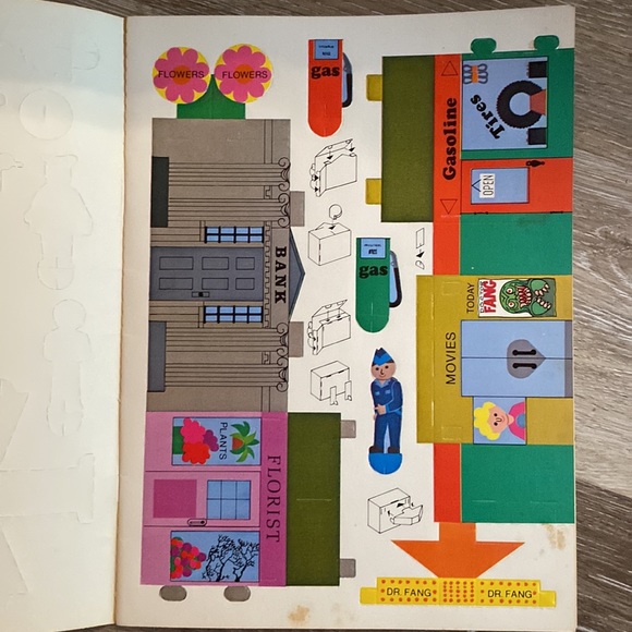 ✨ Vintage Whitman Tiny Shopping Center Press Out Book ✨ - Picture 3 of 7